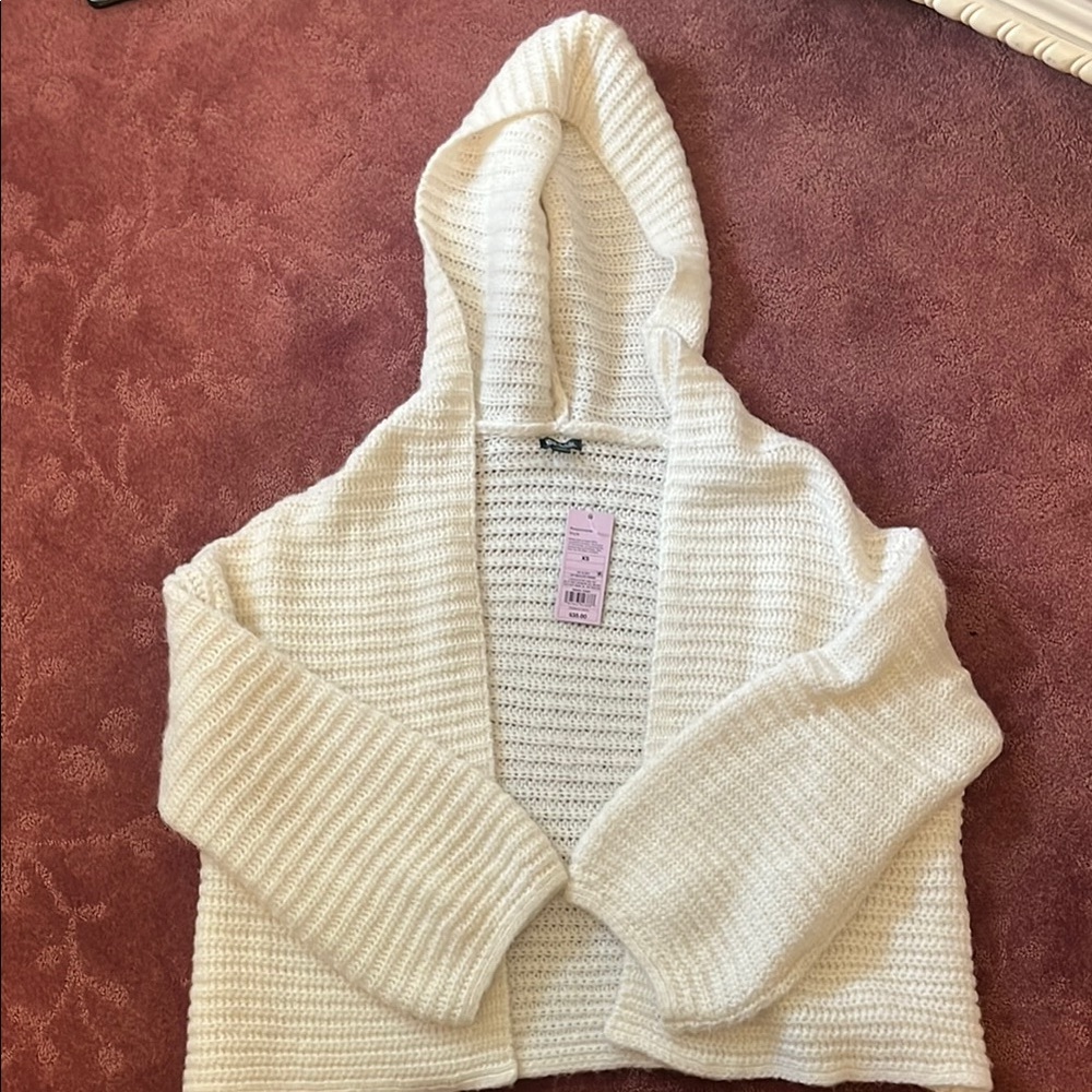 NWT Cozy Cream Hooded Cardigan